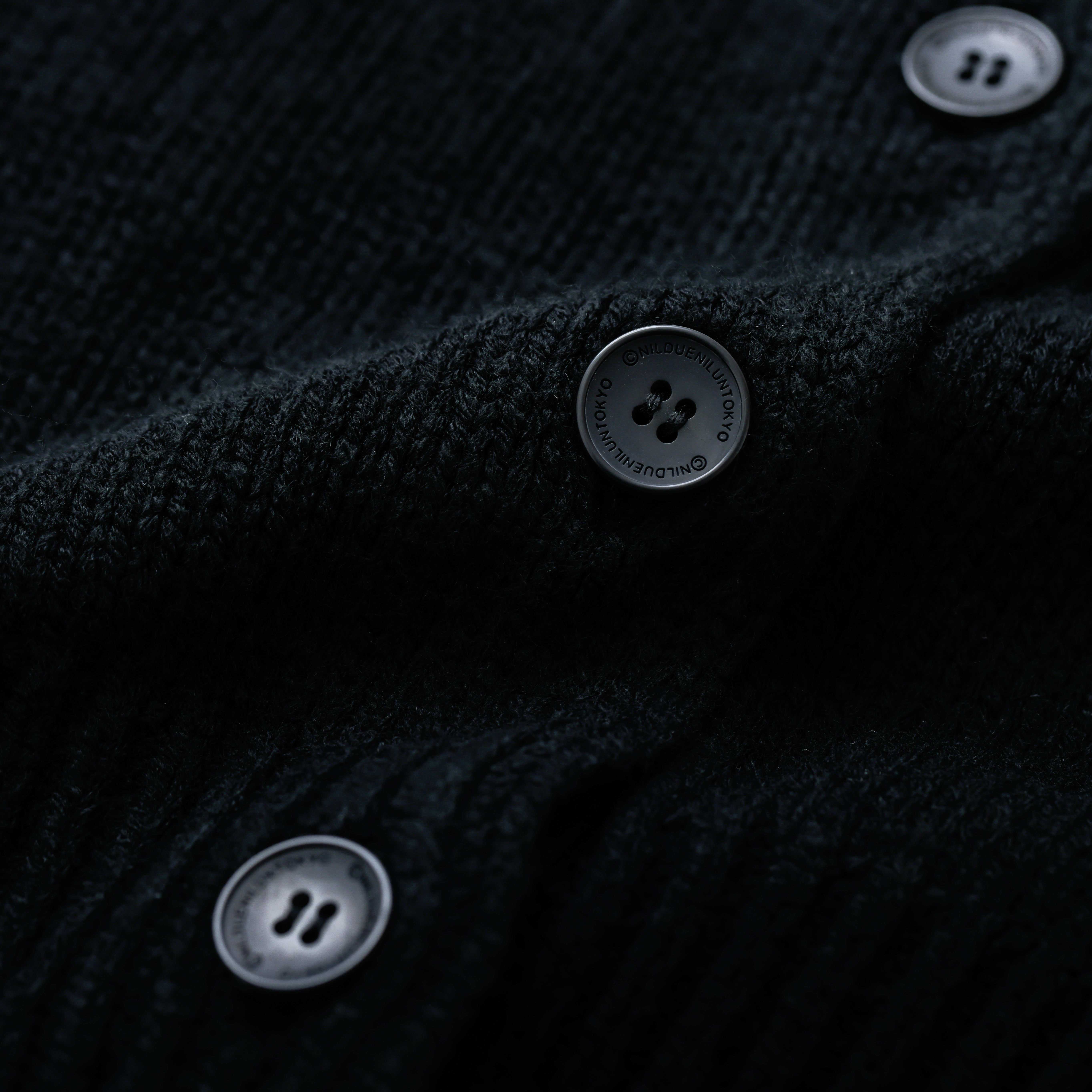 EMBROIDERY KNIT CARDIGAN / BLACK